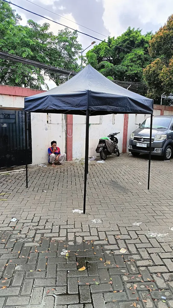 Sewa Tenda Lipat Matic Hitam 2x2 — BEST TENDA